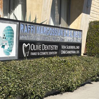 Raffi Margossian, DDS MSD - Oral Surgeons Near Me - Burbank, California Raffi Margossian, DDS MSD - Oral Surgeons Near Me - Burbank, California