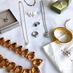 Echo Shop - "I have enough jewelry" - said no one ever