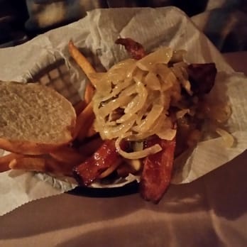 RED FOX INN - Updated November 2024 - 14 Photos & 64 Reviews - 103