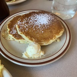 Buttermilk pancakes Buttermilk pancakes