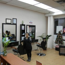 Fiona's Beauty & Threading Studio - Fiona's work station!!
