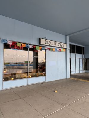 Biscuitclub by null