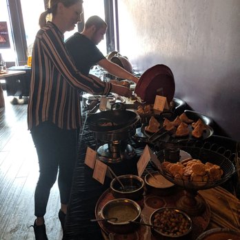 Kama - Small, fresh batches on the Sunday buffet. - Indian Near Me - La Grange, Illinois