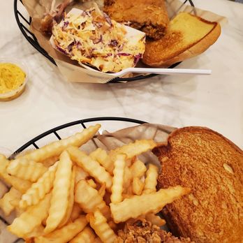Chicken G’s - a basket of fries and a sandwich - Fast Food Near Me - Bakersfield, California Chicken G’s - a basket of fries and a sandwich - Fast Food Near Me - Bakersfield, California