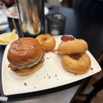 Campagnolo - Campagnolo Burger - Italian Near Me - Atlanta, Georgia