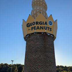 World's Largest Peanut - World's Largest Peanut, Ashburn