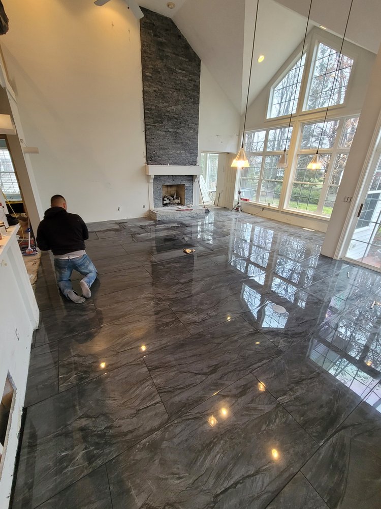 Slide of Royalty Empire