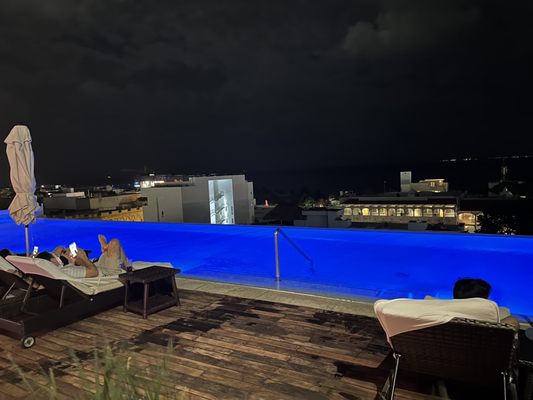 The Fives Downtown Hotel - Curio Collection by Hilton by null