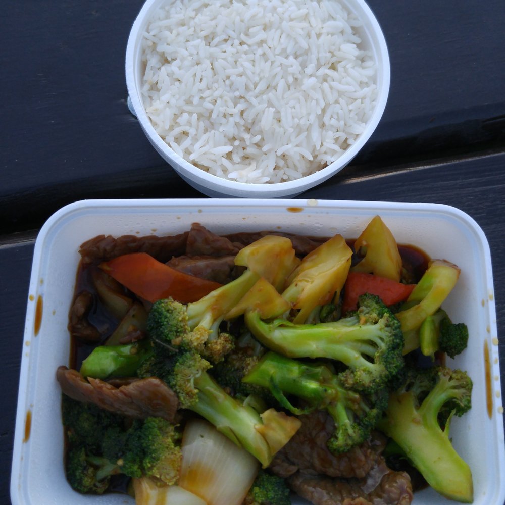 Nouilles Etc - Broccoli beef - Chinese Near Me - Montreal, Quebec Nouilles Etc - Broccoli beef - Chinese Near Me - Montreal, Quebec