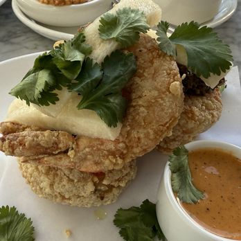 Launderette - Dinner Fried Shrimp #Launderette with #PearlPuppyCrew! @KobeTheNorwich @BryantCabrera - New American Near Me - Austin, Texas