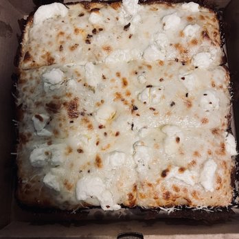 Circles + Squares - White (ricotta, evoo, pepper flakes and garlic) - Pizza Near Me - Philadelphia, Pennsylvania
