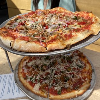 Wildseed - Spicy Sausage Pizza - as-is on top, gluten-free crust on bottom (+ $2) - Vegan Near Me - San Francisco, California Wildseed - Spicy Sausage Pizza - as-is on top, gluten-free crust on bottom (+ $2) - Vegan Near Me - San Francisco, California