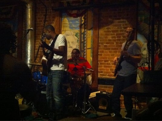 Solly's by null