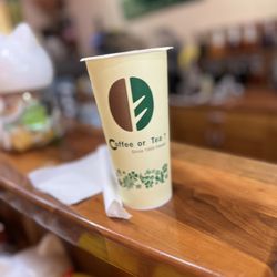 Coffee or Tea? - Iced Peach Green Tea