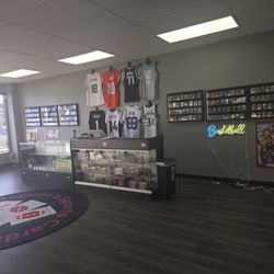 Regimes Sports Cards And Collectibles