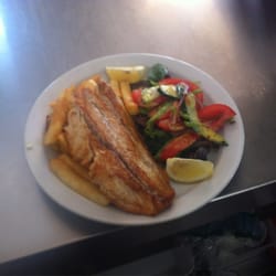Jags Cafe - Barra and salad