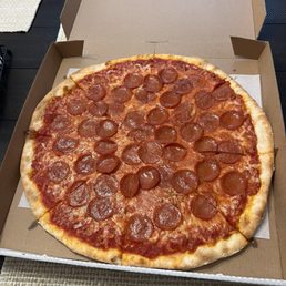 Pepperoni pizza Pepperoni pizza