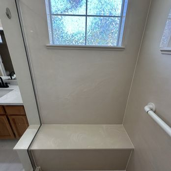 Alvarez Handyman - After photo of our walk-in shower re-caulked by this handyman. The caulking is very precise and clean. - Handyman Near Me - Oakland, California