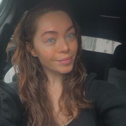 The Threading House - I feel so happy with how my eyebrows have been coming out! I really recommend this place! Thank you!