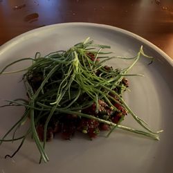 FRANK - Beef tartare, Café de Paris, toasted mustard seeds, glasswort & monks beard