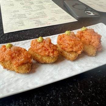 Cyan Izakaya - Spicy Tuna Crispy Rice - Sushi Bars Near Me - Queens, New York Cyan Izakaya - Spicy Tuna Crispy Rice - Sushi Bars Near Me - Queens, New York