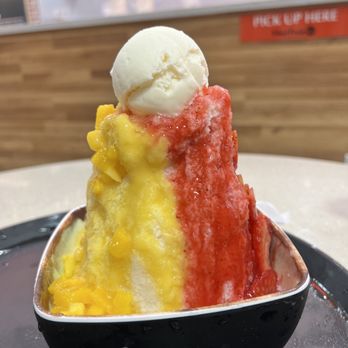 Meet Fresh - Mangoberry Shaved Ice (seasonal) - size medium - Bubble Tea Near Me - Honolulu, Hawaii Meet Fresh - Mangoberry Shaved Ice (seasonal) - size medium - Bubble Tea Near Me - Honolulu, Hawaii