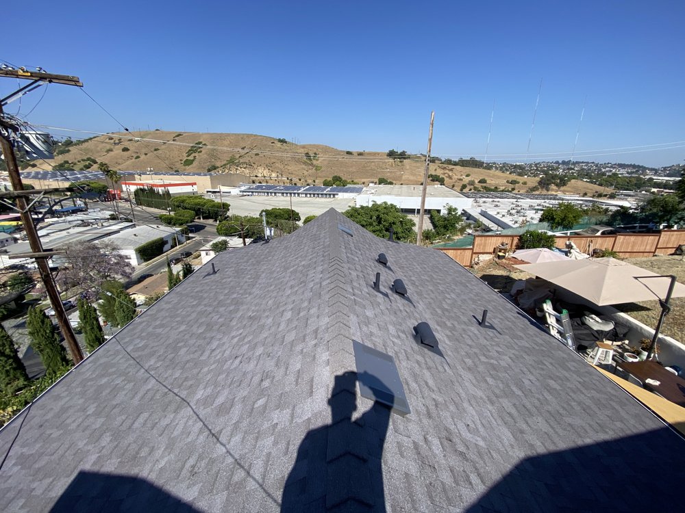 Slide of Ardon Roofing