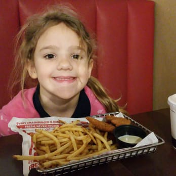 Smashburger - Kids love it too! - Burgers Near Me - Avondale, Arizona Smashburger - Kids love it too! - Burgers Near Me - Avondale, Arizona