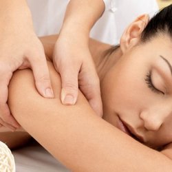 Universal Energy Massage - Get a Massage to relax, recover and rejuvenate. Pat is an expert in fast, painless injury and surgery recovery.