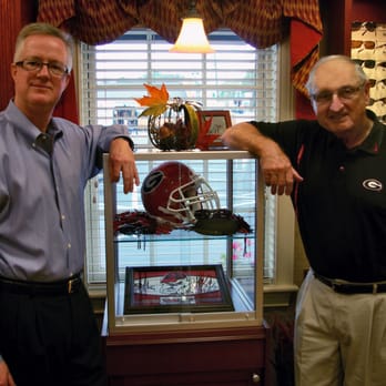 Thomas Eye Center - Optometrists Near Me - Athens, Georgia Thomas Eye Center - Optometrists Near Me - Athens, Georgia