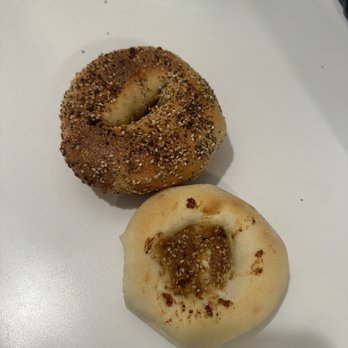 Kossar's Bagels & Bialys - Bagels Near Me - New York, New York Kossar's Bagels & Bialys - Bagels Near Me - New York, New York