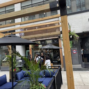 The Rabbit Hole - Outdoor seating - Cocktail Bars Near Me - Ottawa, Ontario