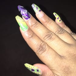 Paris Nails