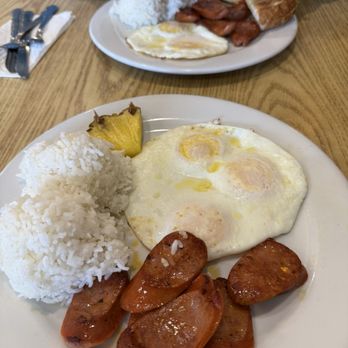 Kanani's Cafe - Cafes Near Me - Las Vegas, Nevada Kanani's Cafe - Cafes Near Me - Las Vegas, Nevada