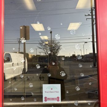 Terry's Claws & Paws - Pet Groomers Near Me - Orange, California Terry's Claws & Paws - Pet Groomers Near Me - Orange, California