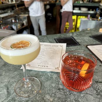 Fives - Cocktail Bars Near Me - New Orleans, Louisiana