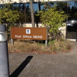 US Post Office - Entrance