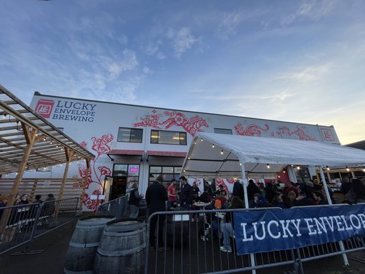 Lucky Envelope Brewing by null