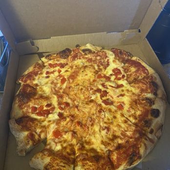 Fiori's Pizzaria - Red Pepper Pizza - Pizza Near Me - Pittsburgh, Pennsylvania Fiori's Pizzaria - Red Pepper Pizza - Pizza Near Me - Pittsburgh, Pennsylvania