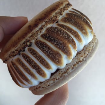 Van's Bakery - Smores macaron - Bakeries Near Me - San Jose, California
