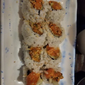 Momo Sushi - Spicy Salmon Roll - Sushi Bars Near Me - Henderson, Nevada Momo Sushi - Spicy Salmon Roll - Sushi Bars Near Me - Henderson, Nevada