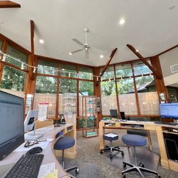 Hatcher Opticians - I come here for the natural light