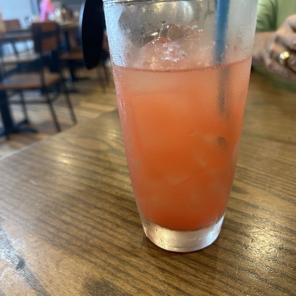 First Watch - Watermelon with mint and pineapple delicious - Cafes Near Me - Lauderdale by the Sea, Florida First Watch - Watermelon with mint and pineapple delicious - Cafes Near Me - Lauderdale by the Sea, Florida
