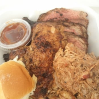 Copper Top BBQ - Combo plate with Tri Tip, Chicken, and Pulled Pork - Barbeque Near Me - Big Pine, California Copper Top BBQ - Combo plate with Tri Tip, Chicken, and Pulled Pork - Barbeque Near Me - Big Pine, California