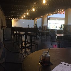 Eleven80 Eatery - Outdoor dining