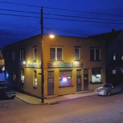 Dively's Tavern