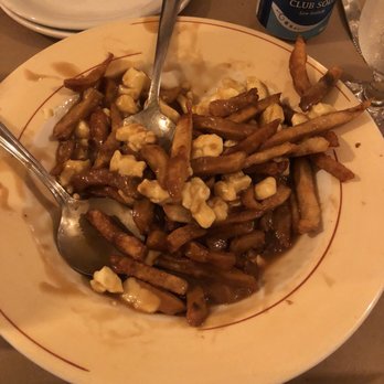 Le Bistrot Montebello - Pubs Near Me - Montebello, Quebec
