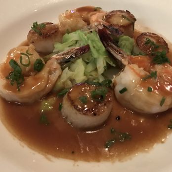 Shiro - Pan-Roasted Mexican Shrimp & Canadian Sea Scallops with ginger lime sauce. - Asian Fusion Near Me - South Pasadena, California Shiro - Pan-Roasted Mexican Shrimp & Canadian Sea Scallops with ginger lime sauce. - Asian Fusion Near Me - South Pasadena, California