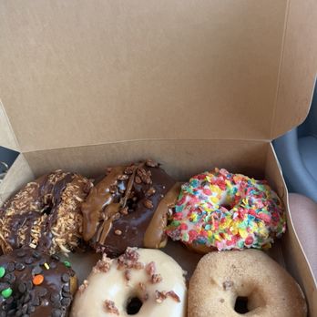 Wake n Bake - Samoa , turtle, fruity pebble, slim shady, maple and sand - Donuts Near Me - Wilmington, North Carolina Wake n Bake - Samoa , turtle, fruity pebble, slim shady, maple and sand - Donuts Near Me - Wilmington, North Carolina