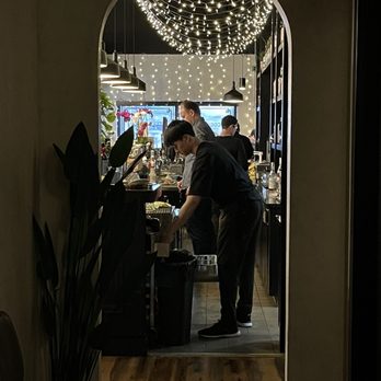 Queens Breakfast Cocktails - Bar - Cocktail Bars Near Me - Calgary, Alberta